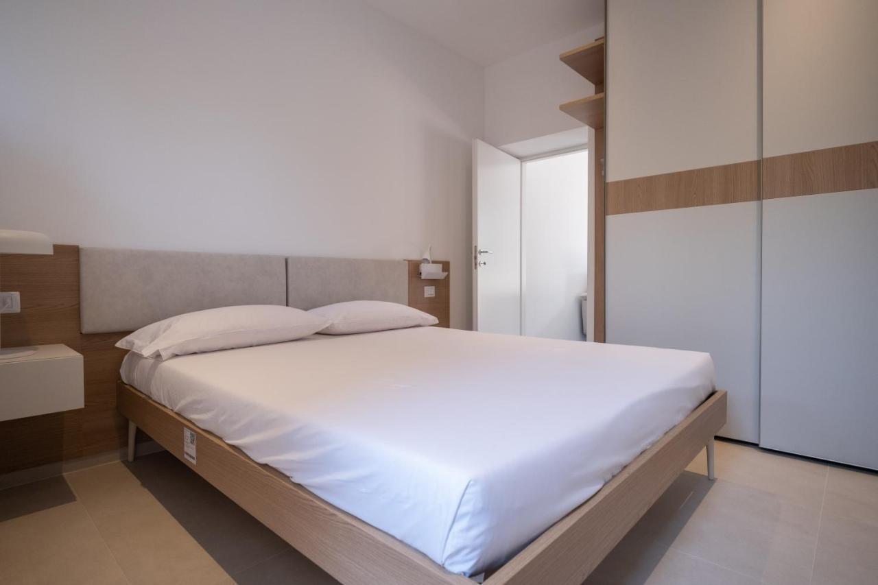 אלגהרו Nautika Suites מראה חיצוני תמונה