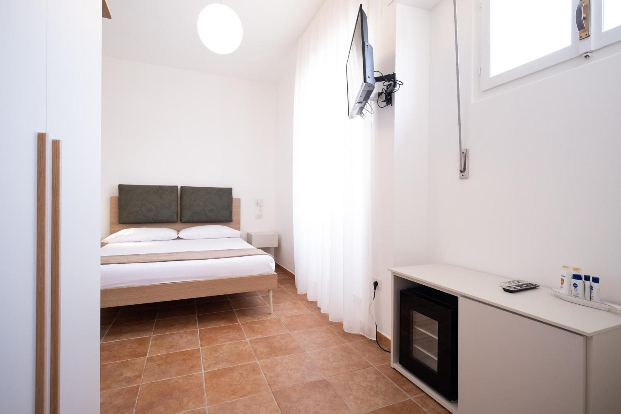 אלגהרו Nautika Suites מראה חיצוני תמונה