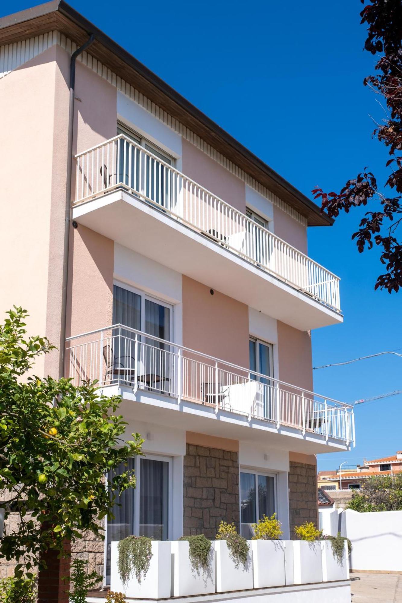 אלגהרו Nautika Suites מראה חיצוני תמונה