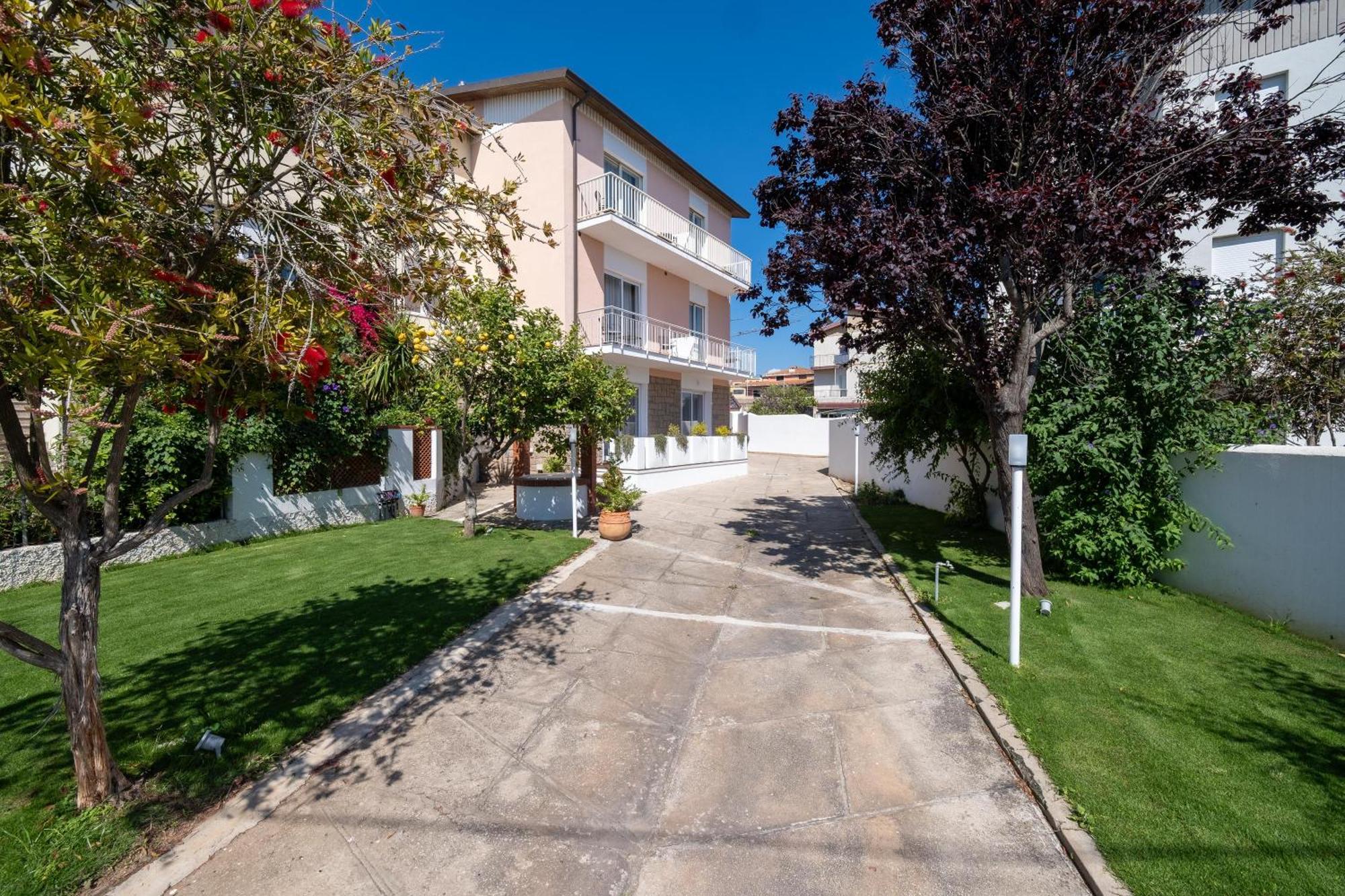 אלגהרו Nautika Suites מראה חיצוני תמונה
